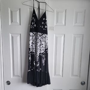 Hypnotik Elegant Black and White Halter Dress Size 1X